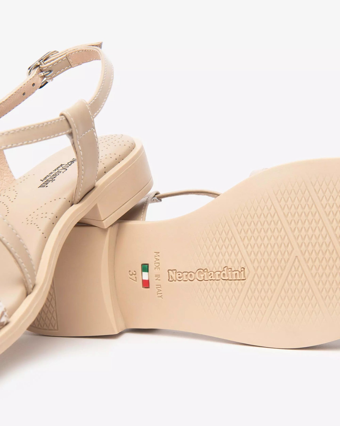 NERO GIARDINI Sandali Donna mod. E513403D