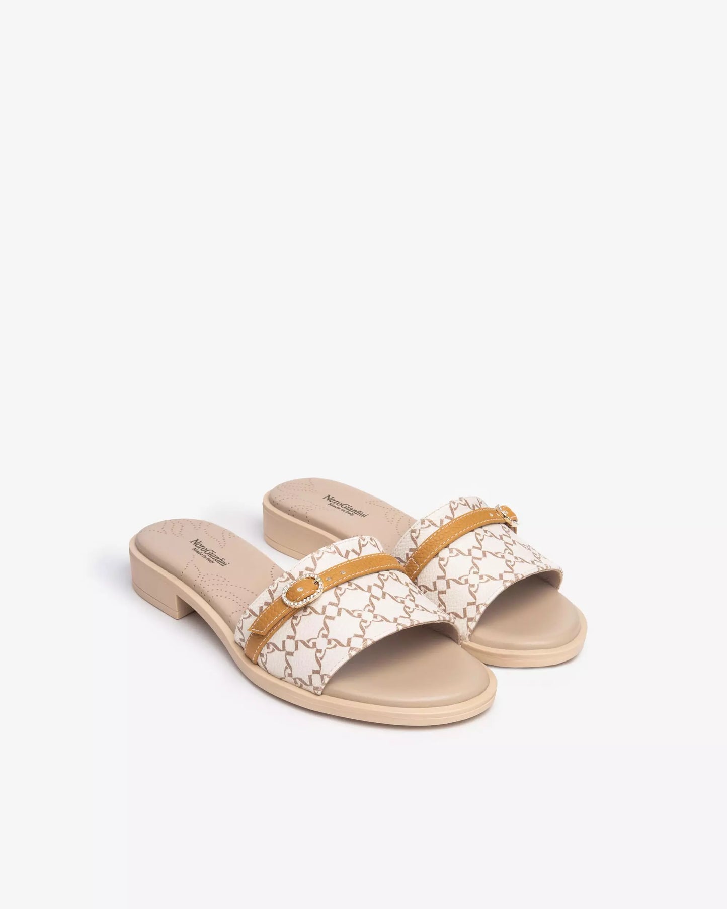 NERO GIARDINI Sandali Donna mod. E513424D
