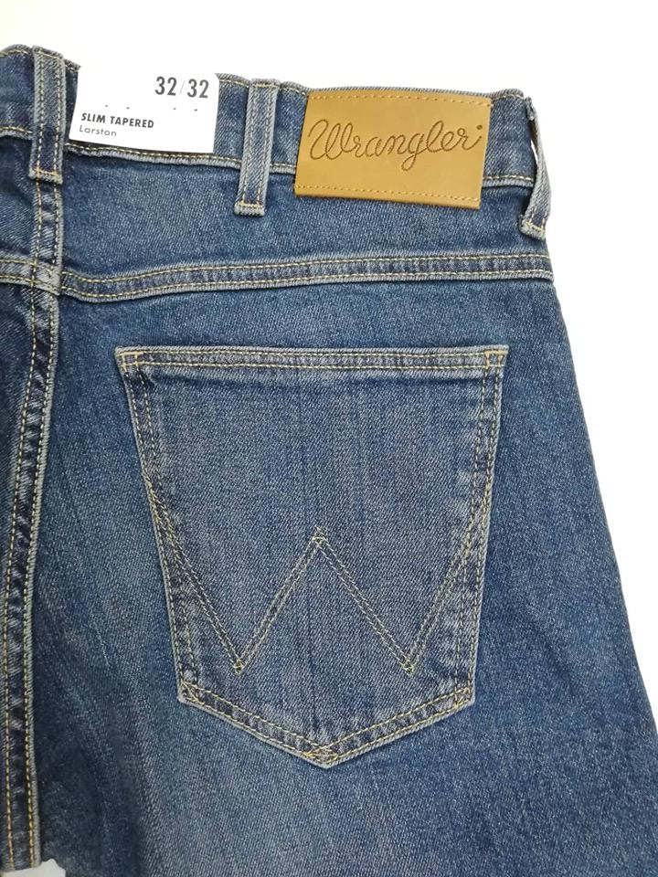Jeans Uomo WRANGLER-mod. LARSTON W18S23